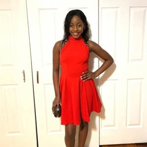 Meet your Posher, Michele